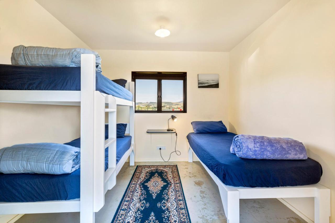 Хостел Raglan Backpackers Экстерьер фото